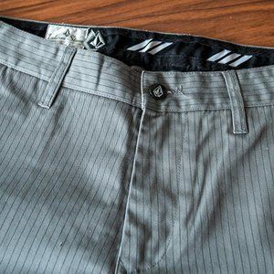 VOLCOM Frickin Chino (Pin Stripe Grey)